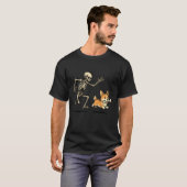 Grappig Skelet dat Corgi achterna zit Halloween Ho T-shirt (Voorkant volledig)