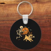 Grappig skelet dat op pug jaagt Halloween kostuum Sleutelhanger (Voorkant)