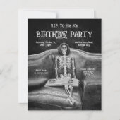 Grappig skelet gotische RIP naar zijn 20s budget (Voorkant)