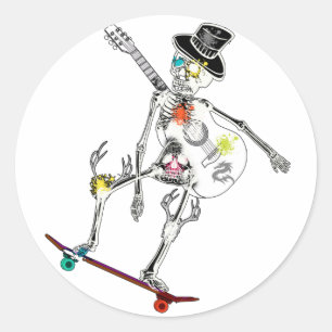 Grappig skelet op skateboard en gitaar ontwerp ronde sticker