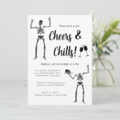 Grappig Skeleton Zwart & Wit Halloween Party Kaart (Staand voorkant)