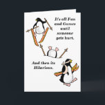 Grappig  skiën is fout gegaan kaart<br><div class="desc">Deze kaart,  van een mislukte poging van een pinguïn om te skiën,  biedt volledig aanpasbare tekstoptie.</div>