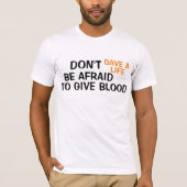 grappig sparen van een leven geeft bloed grappig t t-shirt (Voorkant)