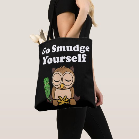 Grappig Spiritueel Ga Vlekken Jezelf Uil Mediteren Tote Bag (Dichtbij)