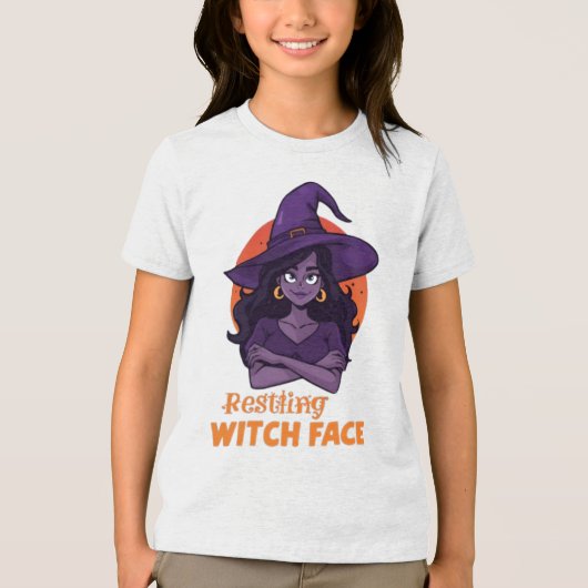 Grappig Spooky Halloween Shirt - "Resting Witch Fa (Voorkant)
