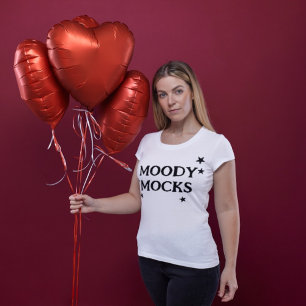 Grappig T-shirt met de zin "MOODY MOCKS"