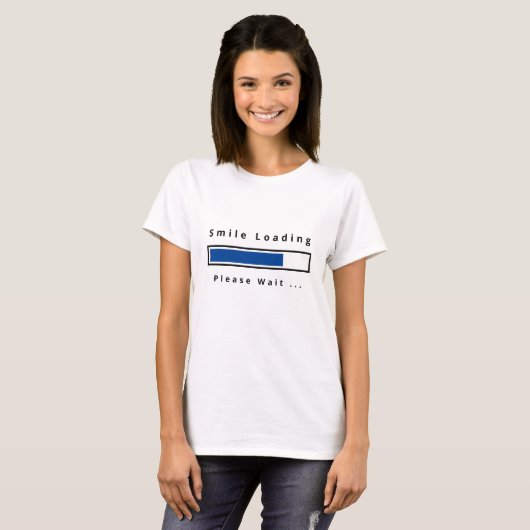 Grappig T-shirt met tekst - Smile Loading (Voorkant volledig)