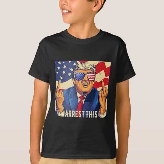 Grappig Trump arresteer deze 4 juli 2024 T-shirt (Voorkant)