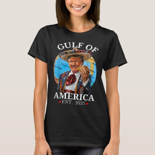 Grappig Trump Shirt Golf van Amerika EST 2025 (Voorkant)