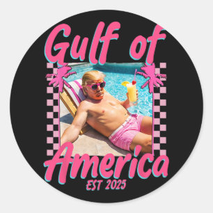 Grappig Trump Shirt Golf van Amerika EST 2025 1 Ronde Sticker