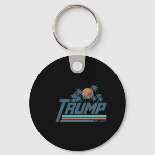 Grappig Trump Shirt Golf van Amerika EST 2025 ( 2 Sleutelhanger