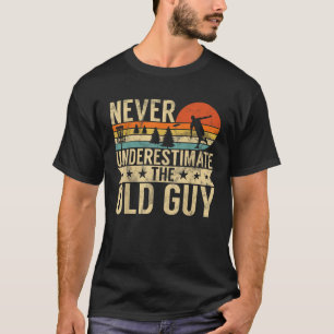 Grappig Ultimate Frisbee De Old Guy Disc Golf Mann T-shirt
