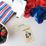 Grappig Uncle Sam Patriotic Custom Bericht Sleutelhanger<br><div class="desc">Oom Sam is hier om je te vertellen veilig te rijden, een goede dag te hebben, of wat voor andere boodschap je maar wilt. Creëer je eigen leuke sleutelhanger wanneer je de rode tekst onder Uncle Sam aanpast met je eigen gepersonaliseerde tekst en je eigen aangepaste tekst toevoegt aan de...</div>
