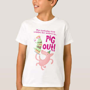 Grappig varken verjaardagstaart toestemming om uit t-shirt