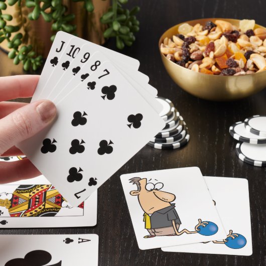 Grappig Verdrietige Bowler Karakter met Bowlingbal Pokerkaarten (Insitu)