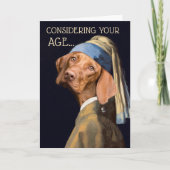 Grappig Verjaardag Hondenmeisje met een Pearl Earr Kaart (Voorkant)