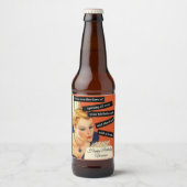  grappig verjaardagsvrouw die kaarsen uitblaast bier etiket (Voorkant)