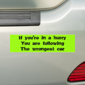 Grappig verkeer met bumperstickers (Op auto)