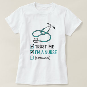 Grappig verpleegsterschecklist T-shirt   Grappig R