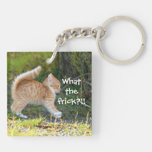 Grappig verrast Ginger Kitten. Wat is de troep? Sleutelhanger (Achterkant)