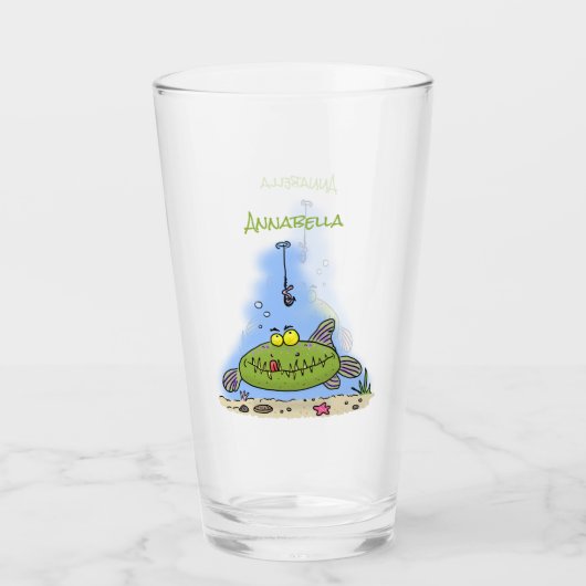 Grappig vethongerige groene visvisserij-cartoon glas (Voorkant)