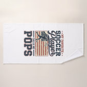 Grappig Voetbal Pops Vintage Gravure Shirt Ontwerp Badhanddoek (Badhanddoek)
