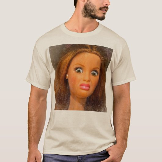 Grappig Walgelijk Poppengezicht Meme  T-shirt (Voorkant)