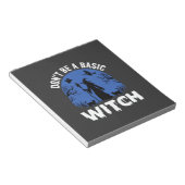 Grappig Wees Geen Basisheks Halloween-ontwerp Notitieblok (Schuin)