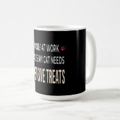 Grappig Werk Omdat Mijn Kat Dure Snacks Nodig Heef Koffiemok (Voorkant rechts)