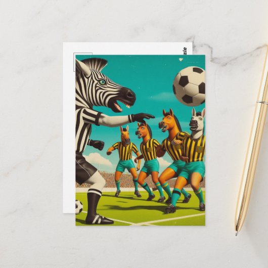 Grappig Zebra en paardenvoetbal spel Briefkaart (Voorkant / Achterkant in situ)
