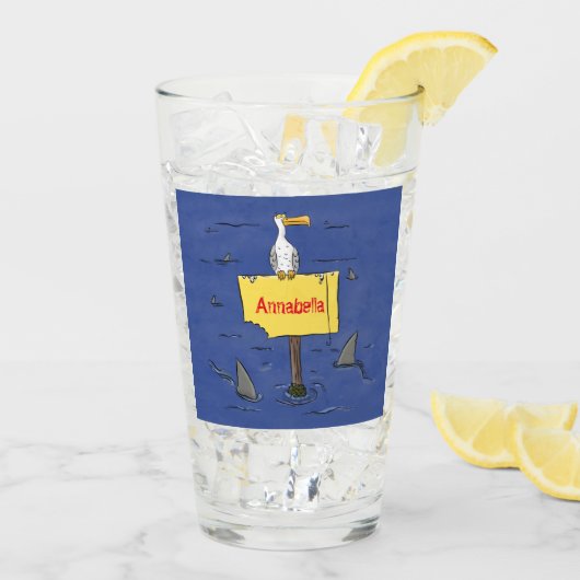 Grappig zee vogel omringd door cartoon van haaien glas (Achterkant ijs)