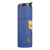 Grappig zee vogel omringd door cartoon van haaien thermosbeker (Gedraaid links)