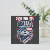 Grappig zeg het tegen mijn gezicht grappige kat feestdagenkaart (Staand voorkant)