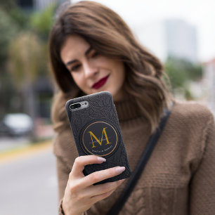 Grappig Zwart Golden Luxury Script Monogram Initia iPhone 15 Case