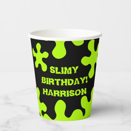 Grappig zwart groen slijm, aangepast naam verjaard papieren bekers (Voorkant)