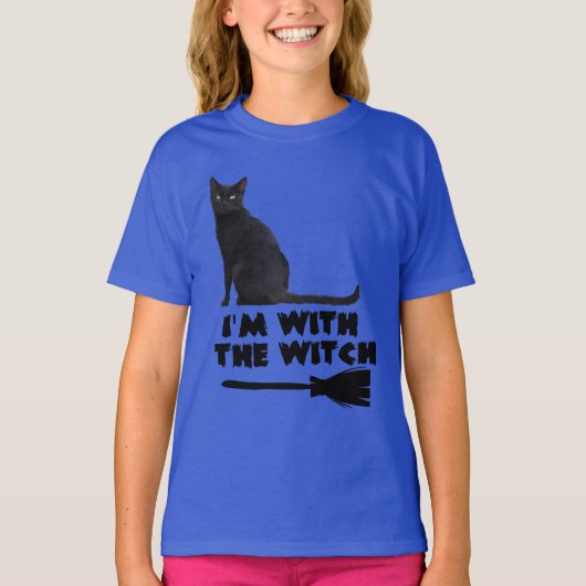 Grappig zwart kat met de halloween-heks t-shirt (Voorkant)