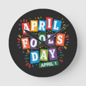 Grappige 1 april-grapjes kit ronde klok (Voorkant)