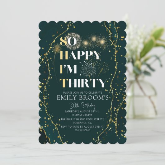 Grappige 30e verjaardag uitnodiging Sparkly Emeral (Staand voorkant)
