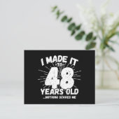 Grappige 48e verjaardag citaat sarcastisch 48 jaar briefkaart (Staand voorkant)