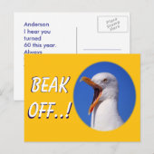Grappige 60e verjaardag Seagull Beak Off Joke Aankondigingskaart (Voorkant / Achterkant)