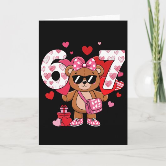 Grappige 67 Valentijn 6 7 Zes Zeven Meme Kinderen Kaart (Voorkant)
