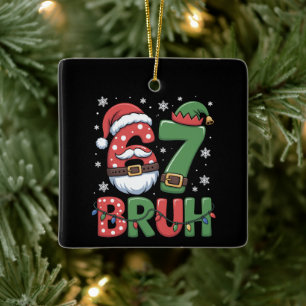 Grappige 6 7 Zes Zeven Bruh Meme Kerstman Elf  Keramisch Ornament