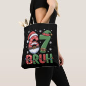 Grappige 6 7 Zes Zeven Bruh Meme Kerstman Elf Tote Bag (Dichtbij)