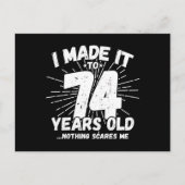 Grappige 74e verjaardag citaat sarcastisch 74 jaar briefkaart (Voorkant)