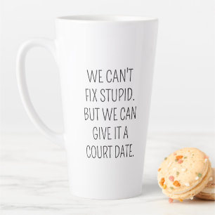 Grappige advocaat koffiemok, Kan domheid niet oplo Latte Mok