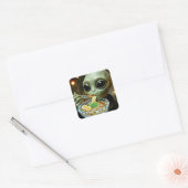 Grappige Alien die Ramen Noedels eet Vierkante Sticker (Envelop)