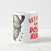 Grappige alien injectienaald dosis realiteit grote koffiekop (Voorkant)