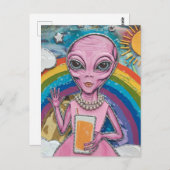 Grappige Alien Lady in Roze Met Sinaasappel Juice  Briefkaart (Voorkant / Achterkant)
