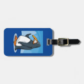 Grappige Angry Penguin Cartoon Cool Waving Bagagelabel (Voorkant horizontaal)