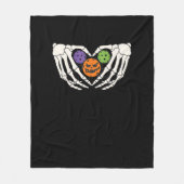 Grappige augurk Halloween Skelet Handen Hart Pompo Fleece Deken (Voorkant)
